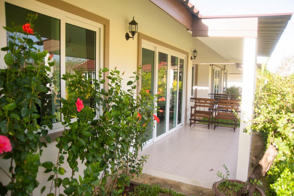 छुट्टी का घर Charpoot Khao Lak